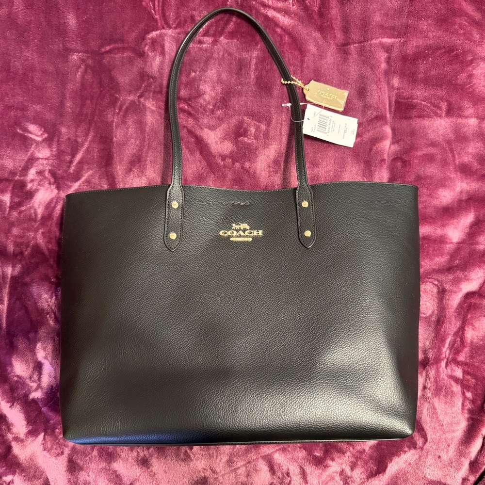 COACH leather town tote